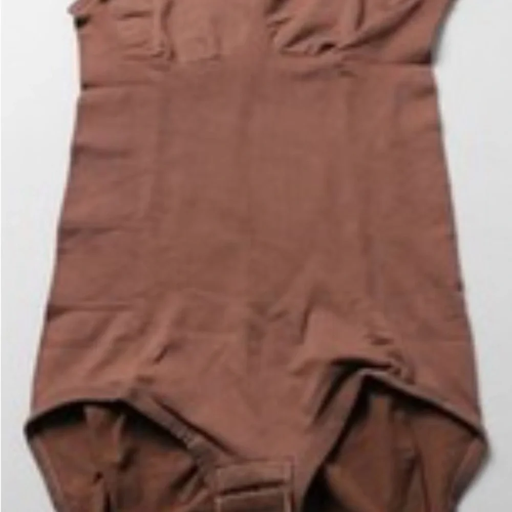 Revenge Body Snatched Seamless Mocha Shapewear Bodysuit - Picture 2 of 4